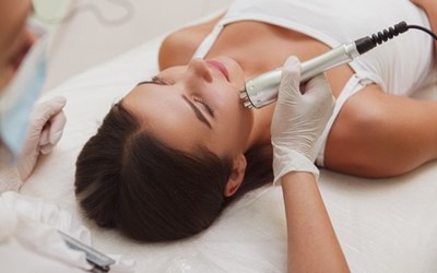 Dịch vụ thẩm mỹ nào phải bảo đảm điều kiện về an ninh trật tự?