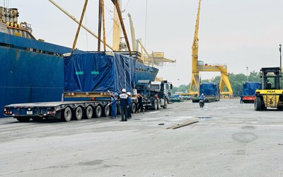 Phân cấp thực hiện thủ tục hành chính về vận chuyển hàng hóa nguy hiểm từ ngày 10 tháng 4 năm 2026