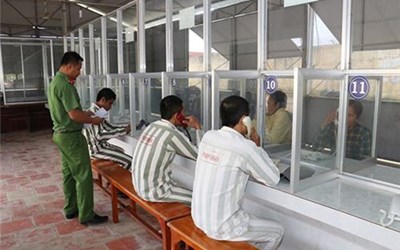 Đồ vật cấm đưa vào nơi chấp hành án phạt tù bắt đầu  từ ngày 01/7/2026
